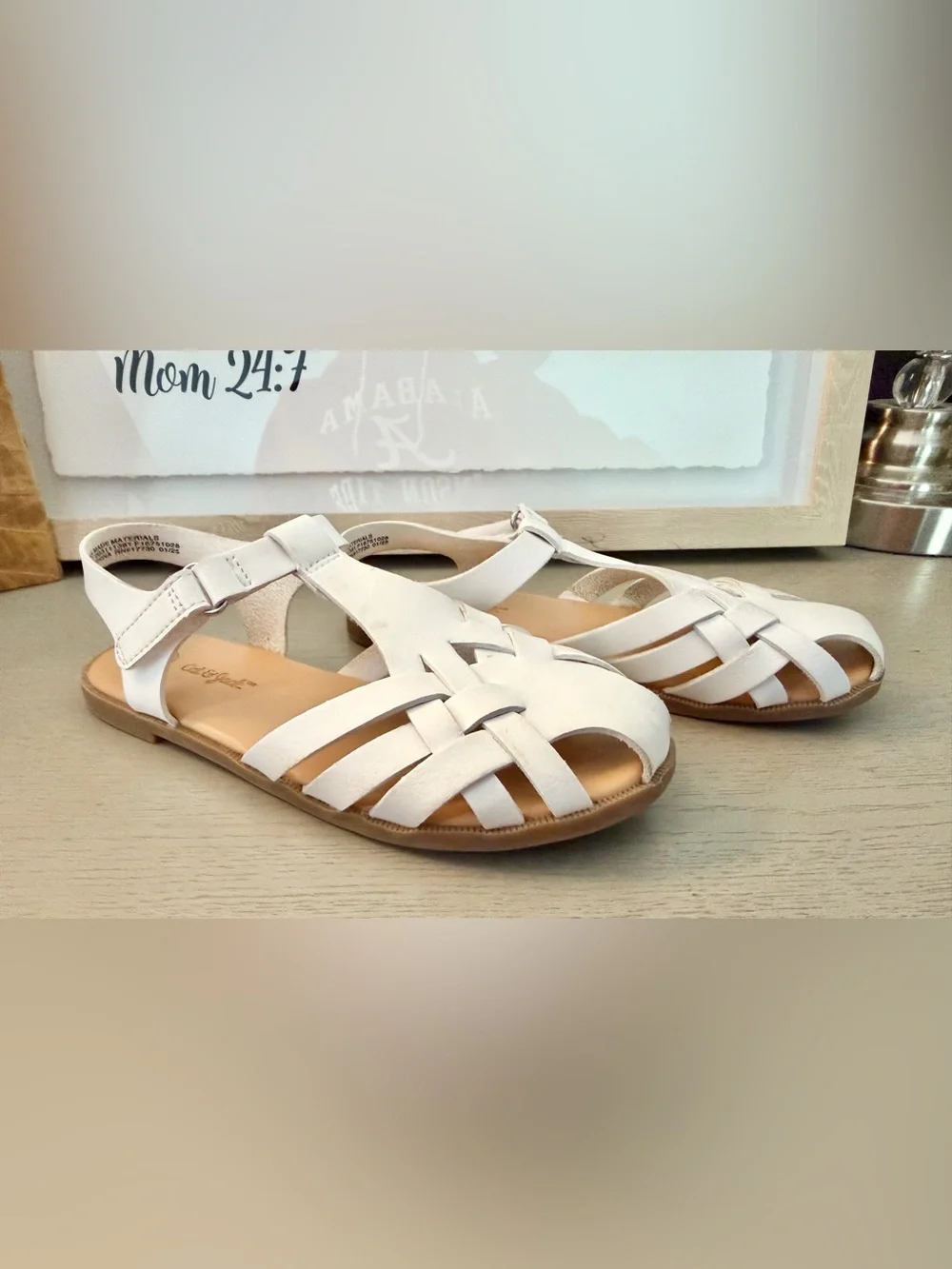 Cat & Jack Girls White Fisherman Sandals 12